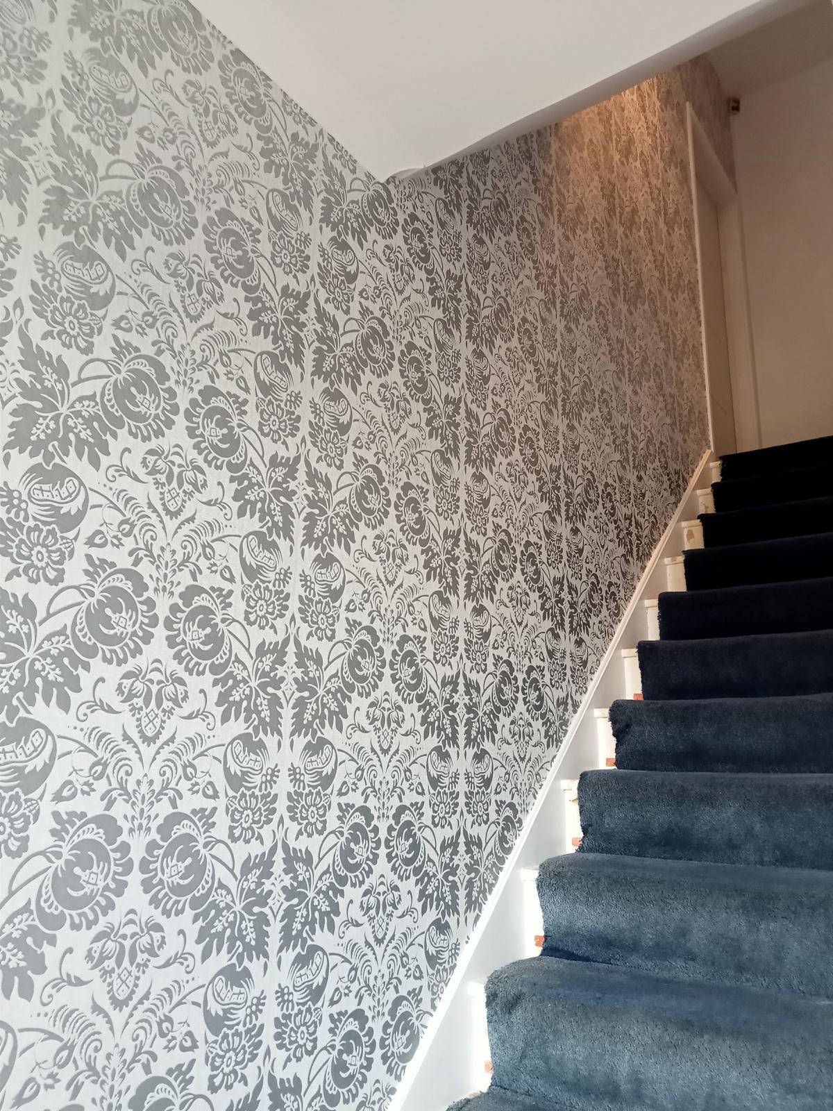 wallpaper hanging East Sheen, SW14